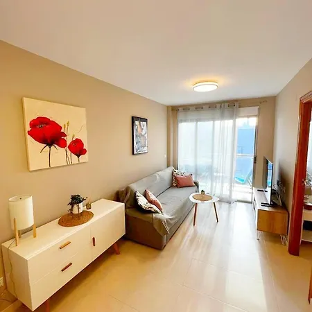 Pmt19 - Locos 19 - Edificio Orbiplaya Torrevieja